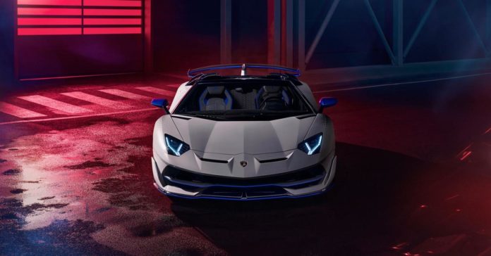 Эксклюзивный Lamborghini, 33-дюймовый экран Cadillac и задние подушки Mercedes-Benz S-Class: главное за неделю