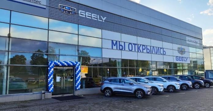 Осенью продажи новых автомобилей в России пошли вверх